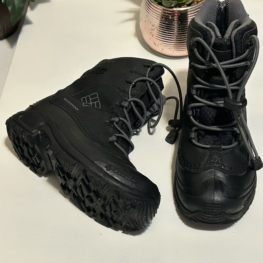 Columbia Black Insulated Waterproof Lace-Up Boots